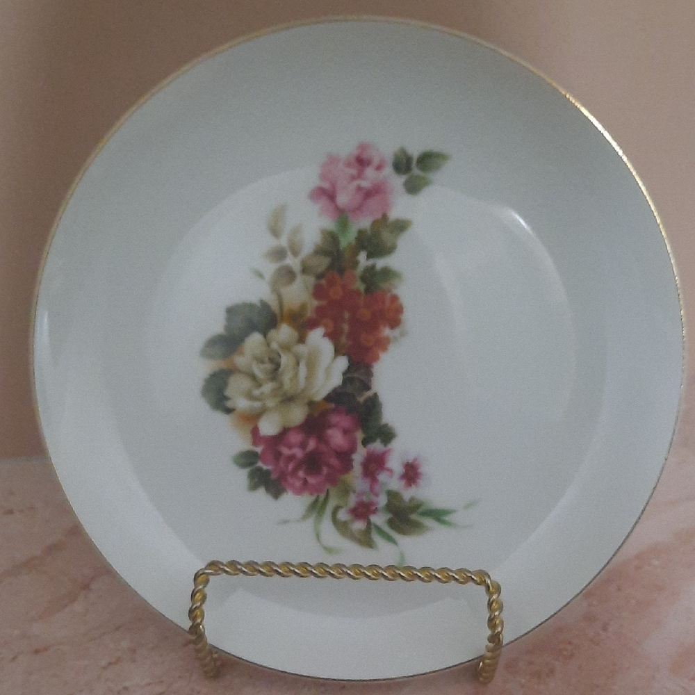 Vintage Floral Porcelain Plate with Gold Rim - Picture 2 of 5